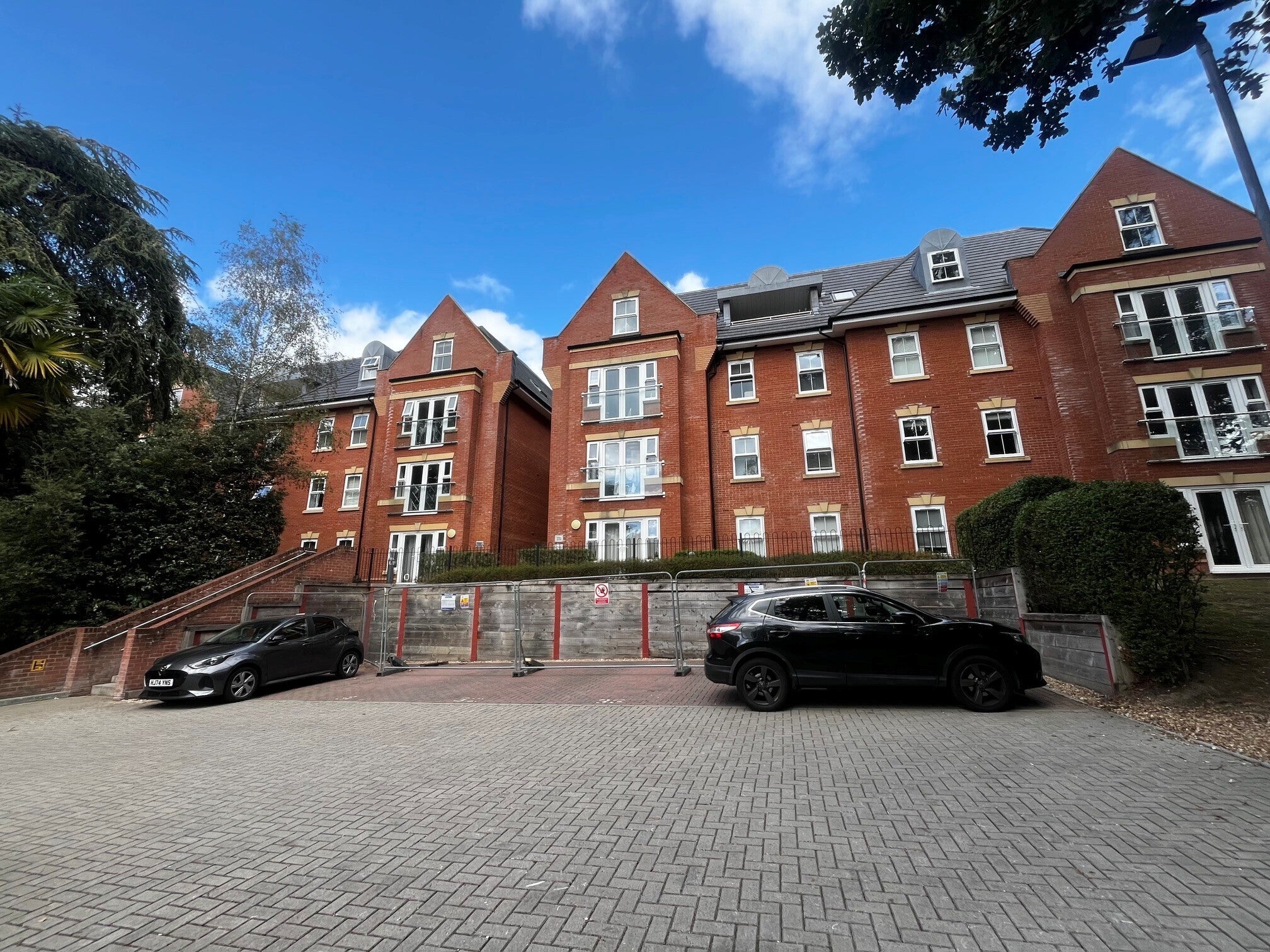 Flat Bournemouth Road in Poole