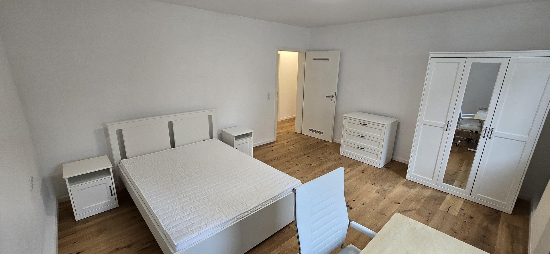 Zimmer Duisburger Straße in Stuttgart