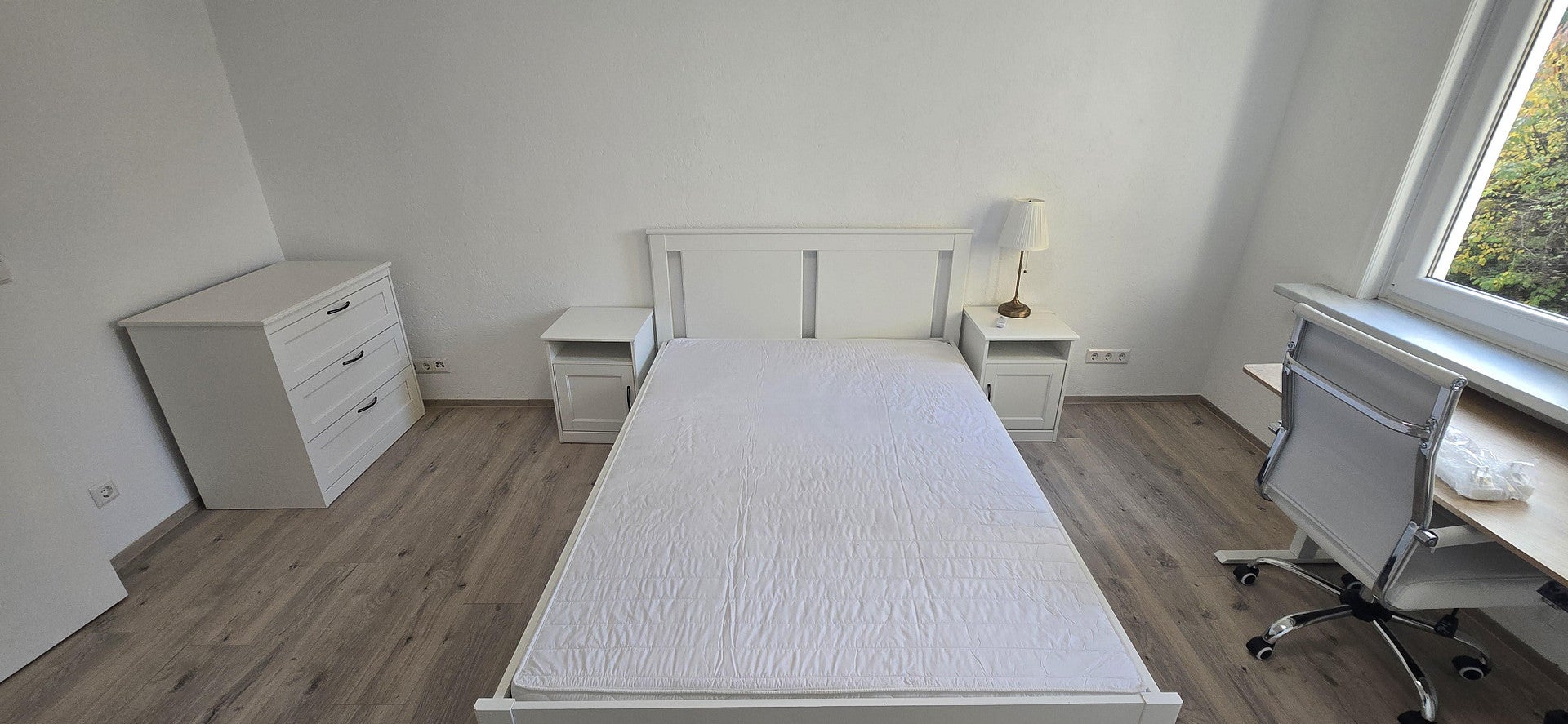 Zimmer Duisburger Straße in Stuttgart
