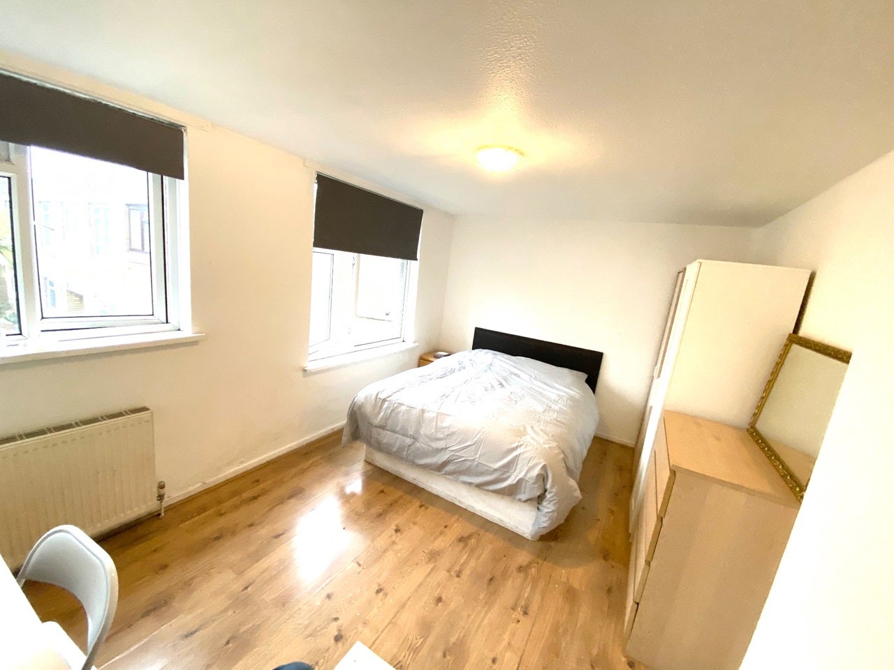 House Abbotsbury Close in Greater London