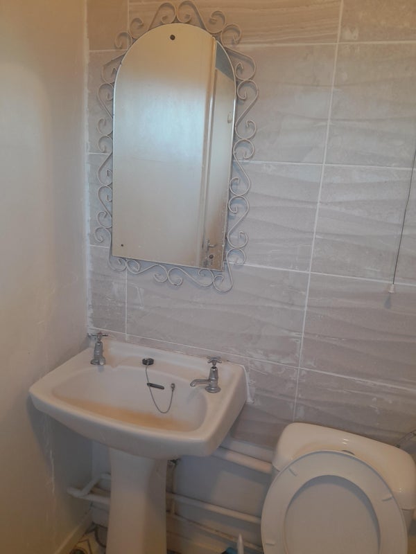 Room Tarnbrook Walk in Manchester