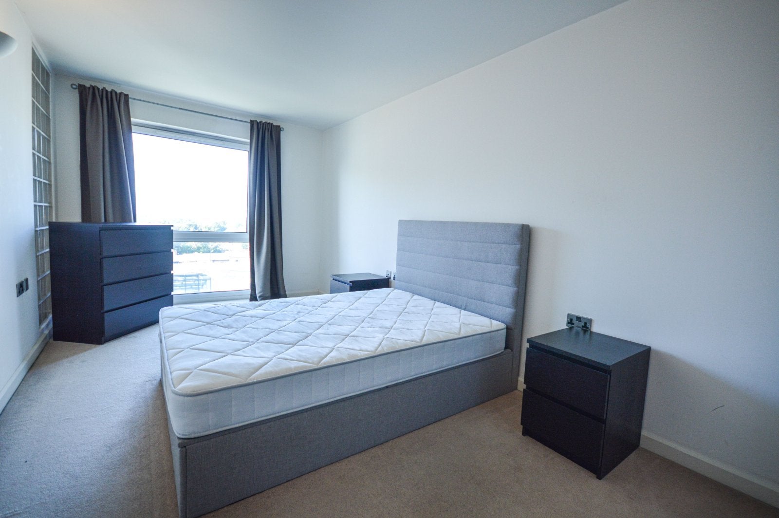 Flat Fairfax Road in Prestwich