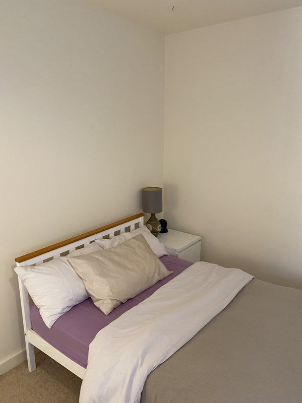 Room Langham Road in Greater London