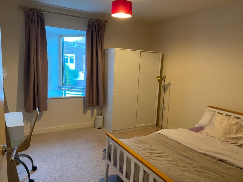 Room Langham Road in Greater London