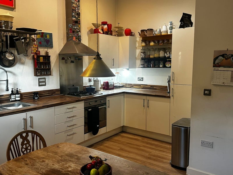 Flat Langham Road in Greater London