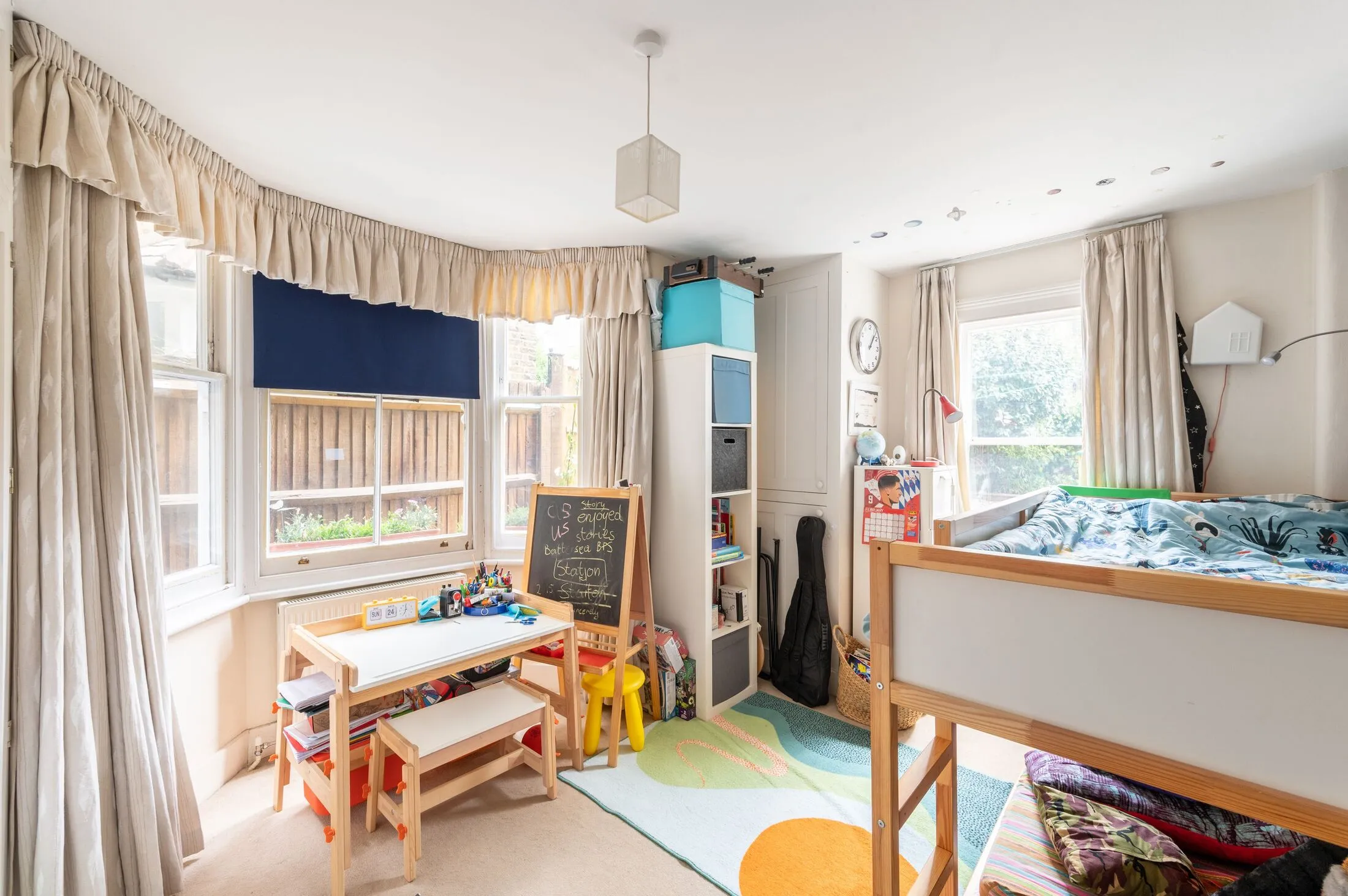 Flat Gosberton Road in Greater London