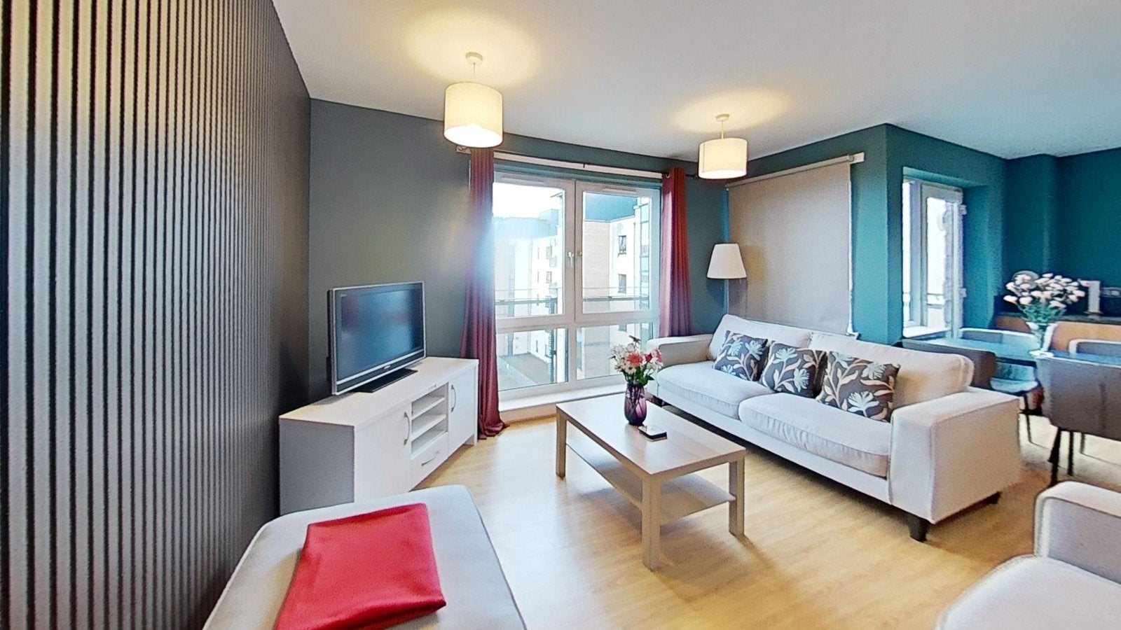 Flat Hawkhill Close in City of Edinburgh