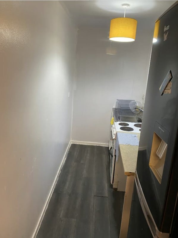 Room Liverpool Road in Salford