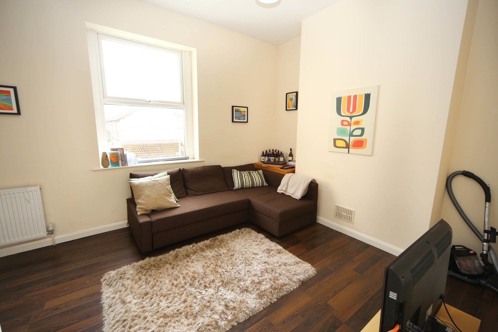 Flat James Street in Cardiff