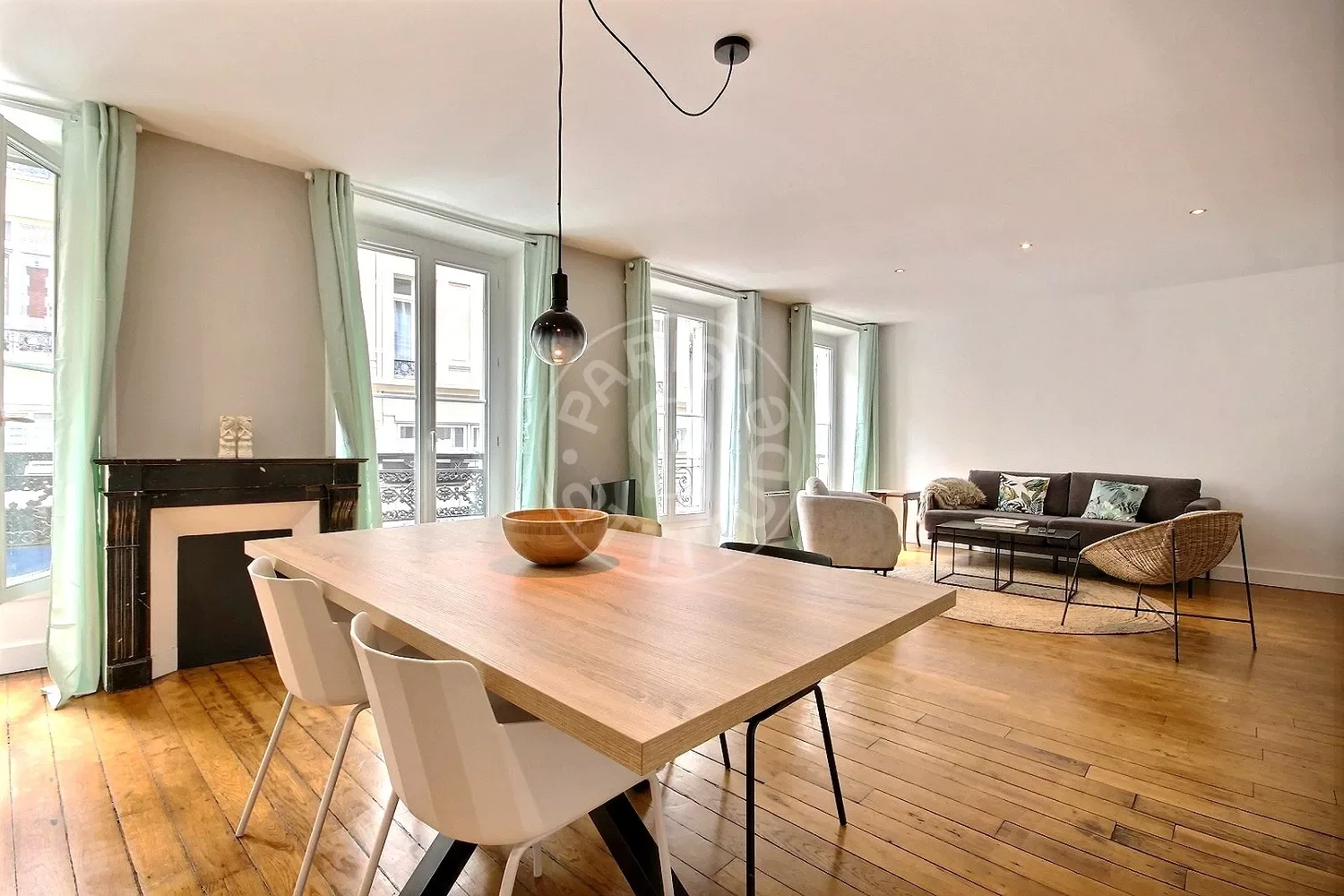 Flat Rue de Malte in Paris