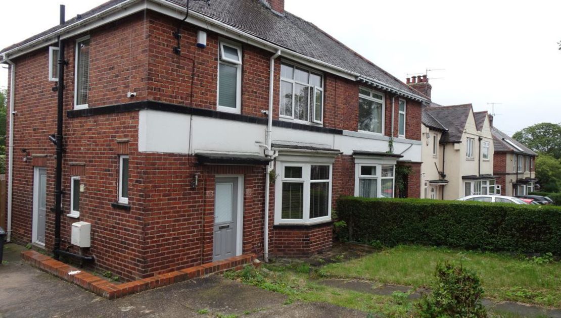 House Moonshine Lane in Sheffield