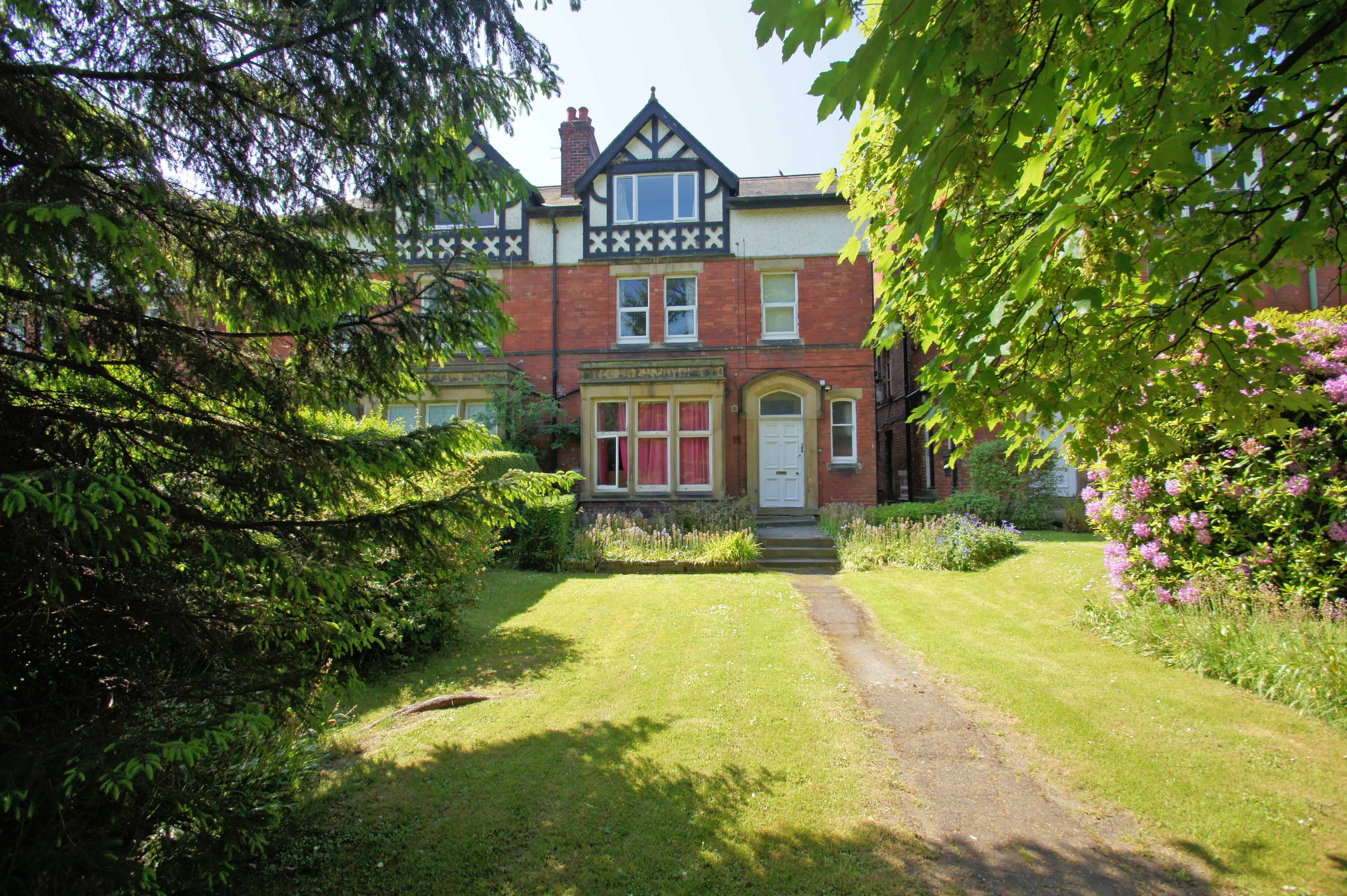 Flat Grove Road in Leeds