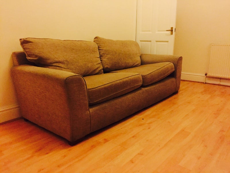 Room Gill Street in Manchester