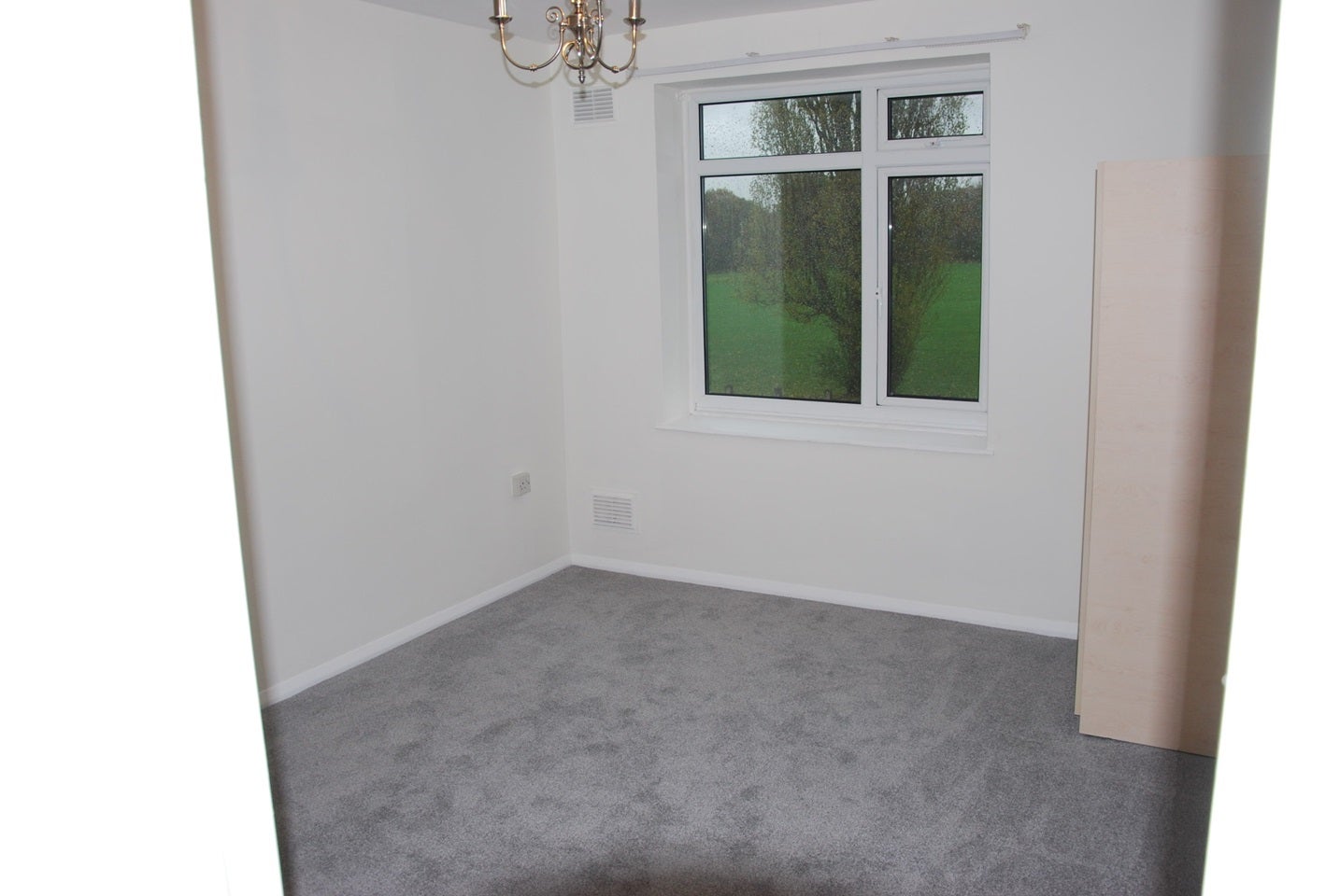 Flat Tempsford Avenue in Hertsmere