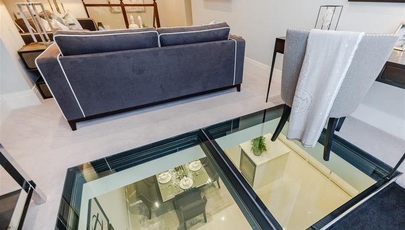 Flat Rainville Road in Greater London