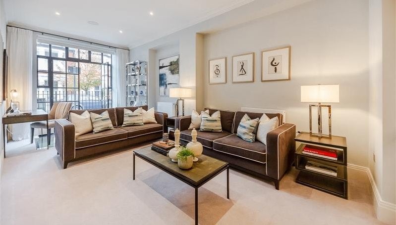 Flat Rainville Road in Greater London