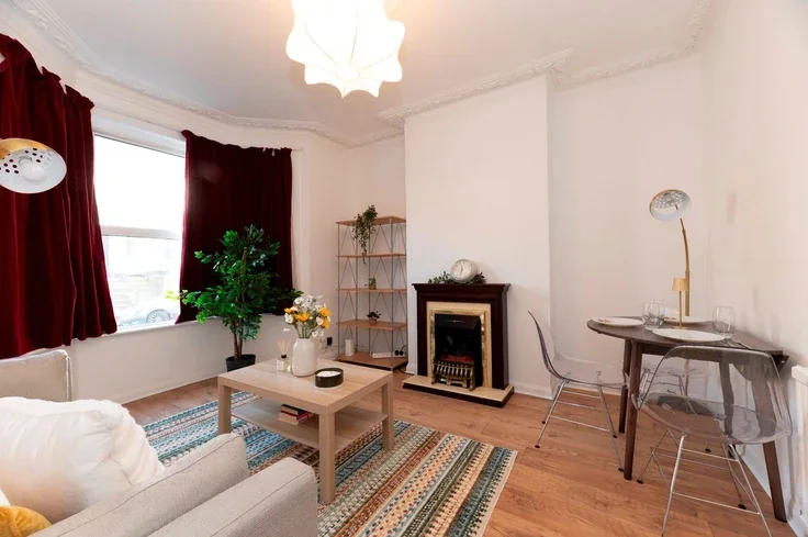 House Chancelot Road in Greater London