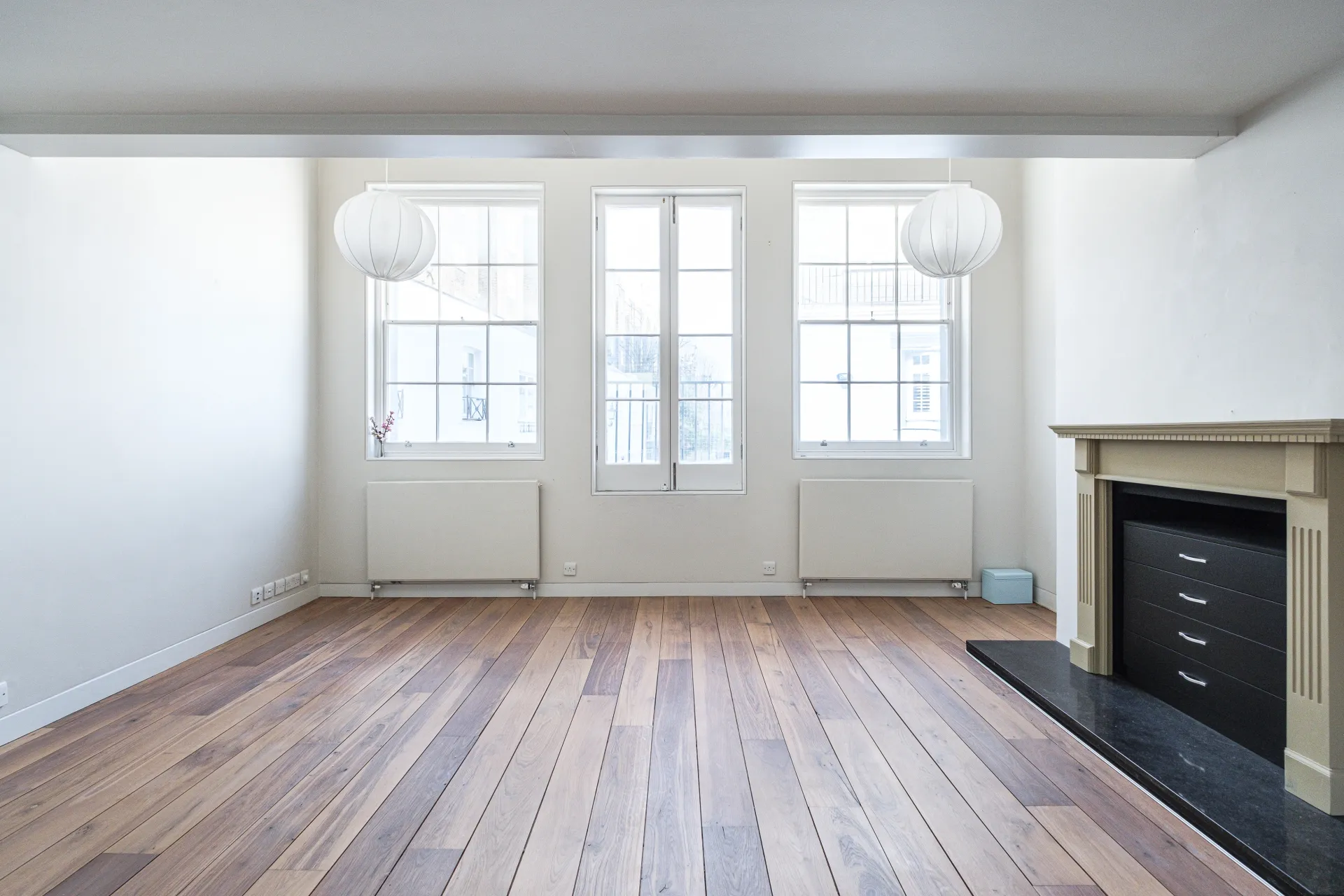 Flat St Petersburgh Place in City of Westminster