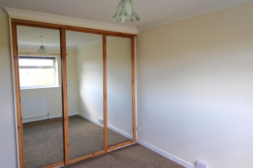House Vinten Close in Canterbury