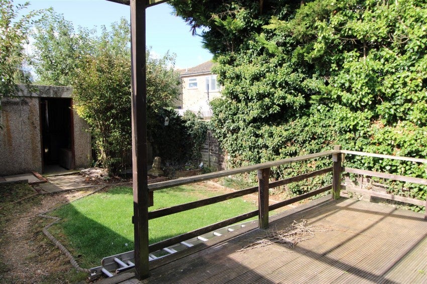 House Vinten Close in Canterbury
