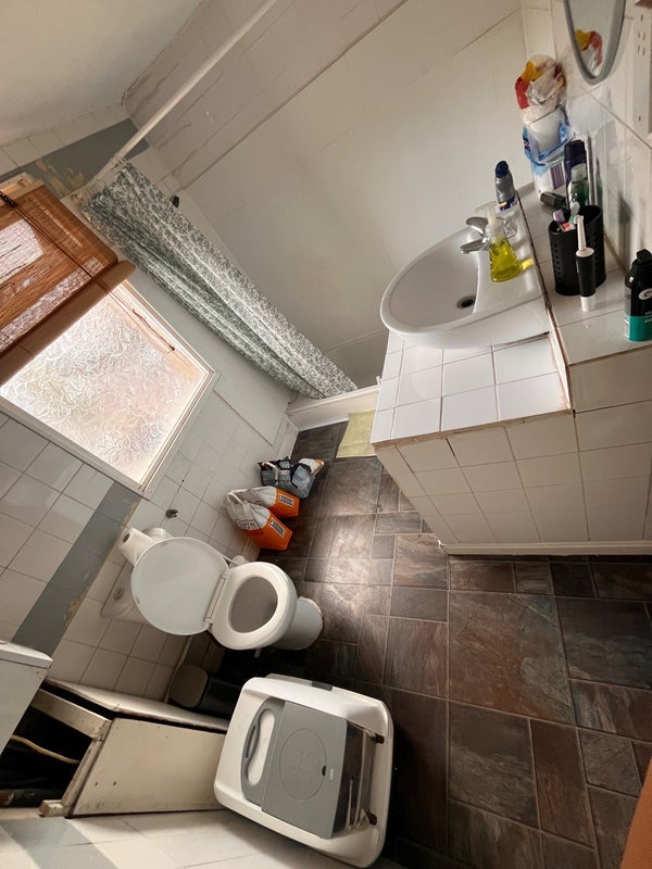 Room Lee High Road in Greater London