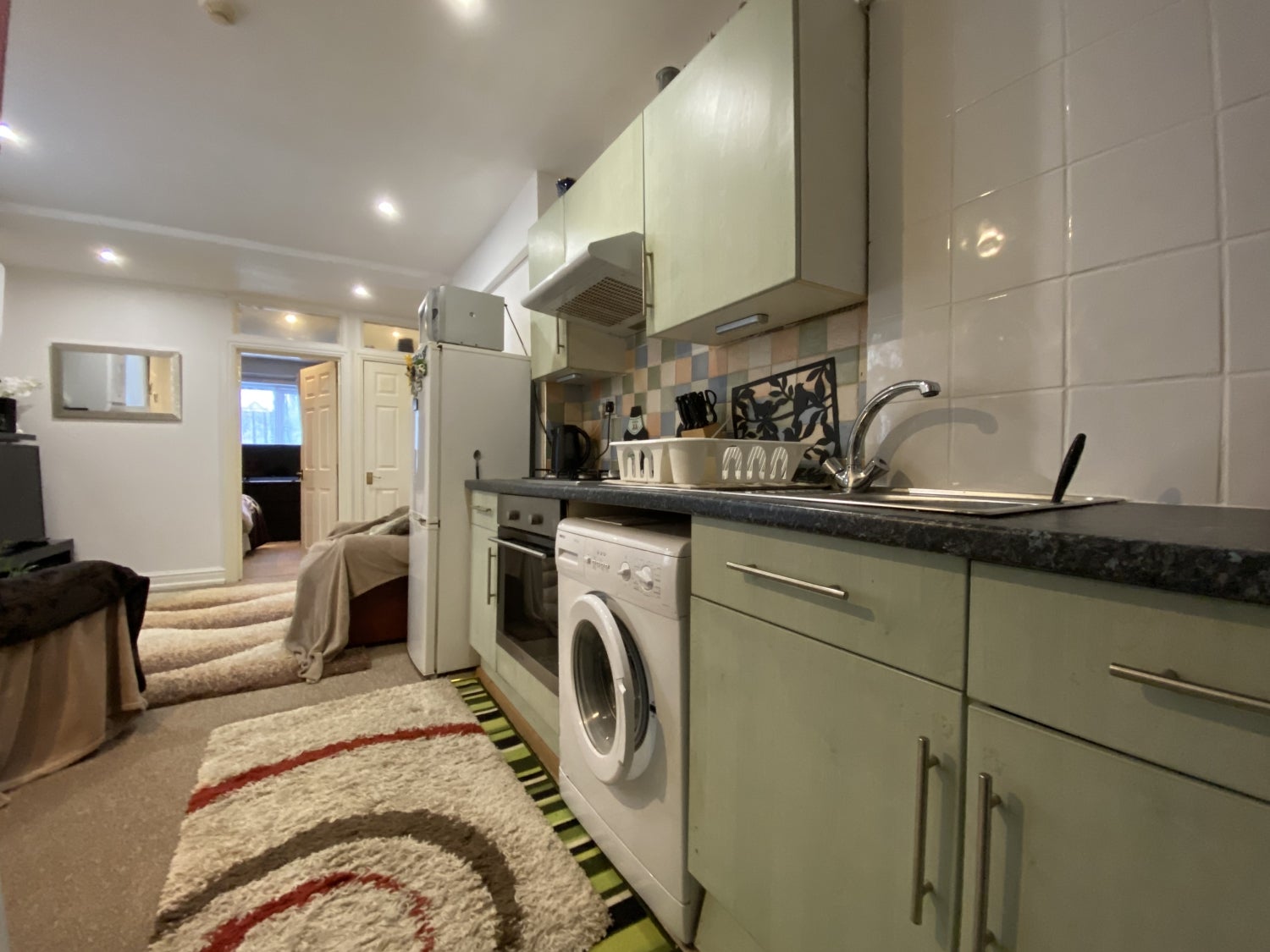 Flat Cyril Crescent in Cardiff