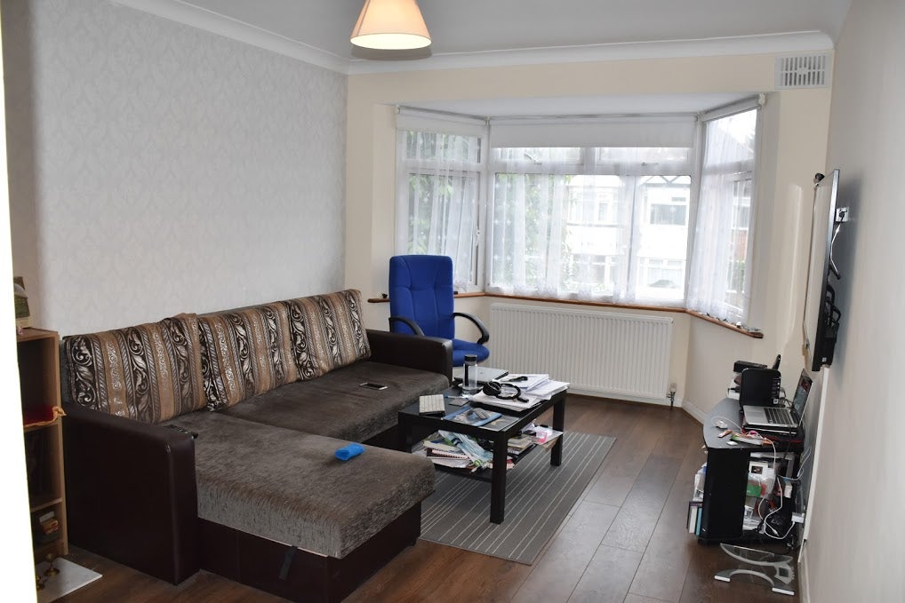 Flat Marlborough Road in Greater London