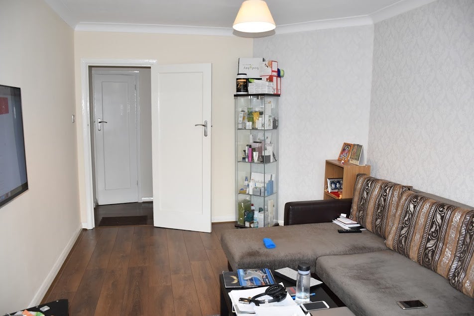 Flat Marlborough Road in Greater London