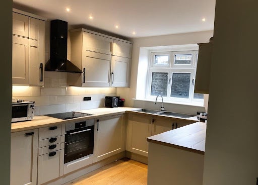 Flat Mirabel Road in Greater London