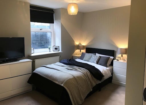 Flat Mirabel Road in Greater London