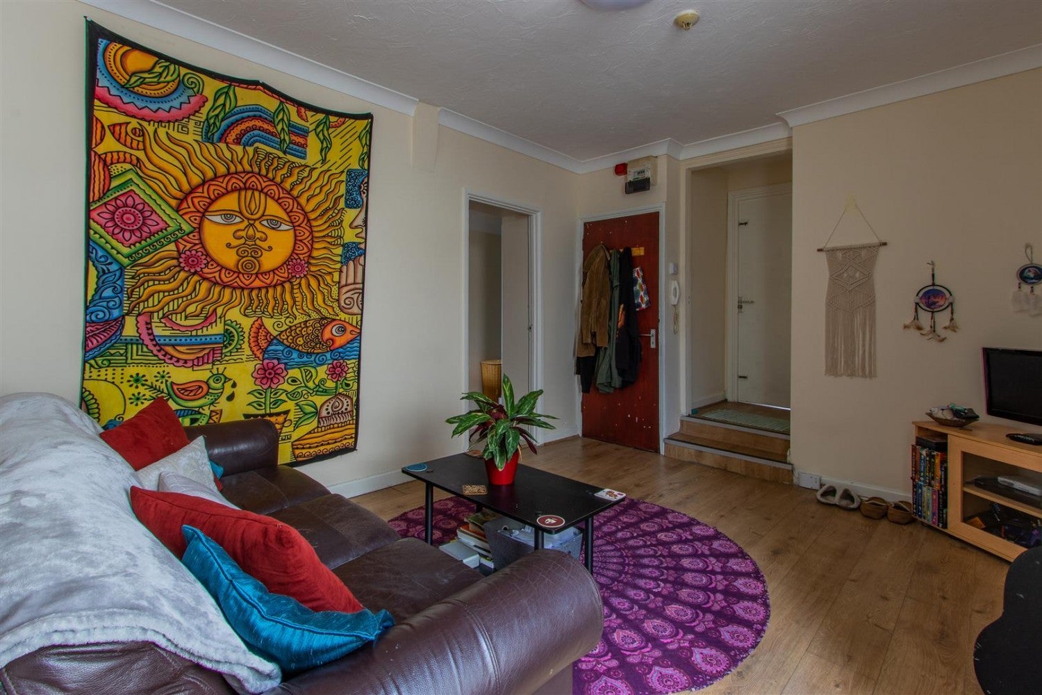 Flat Northcote Street in Cardiff