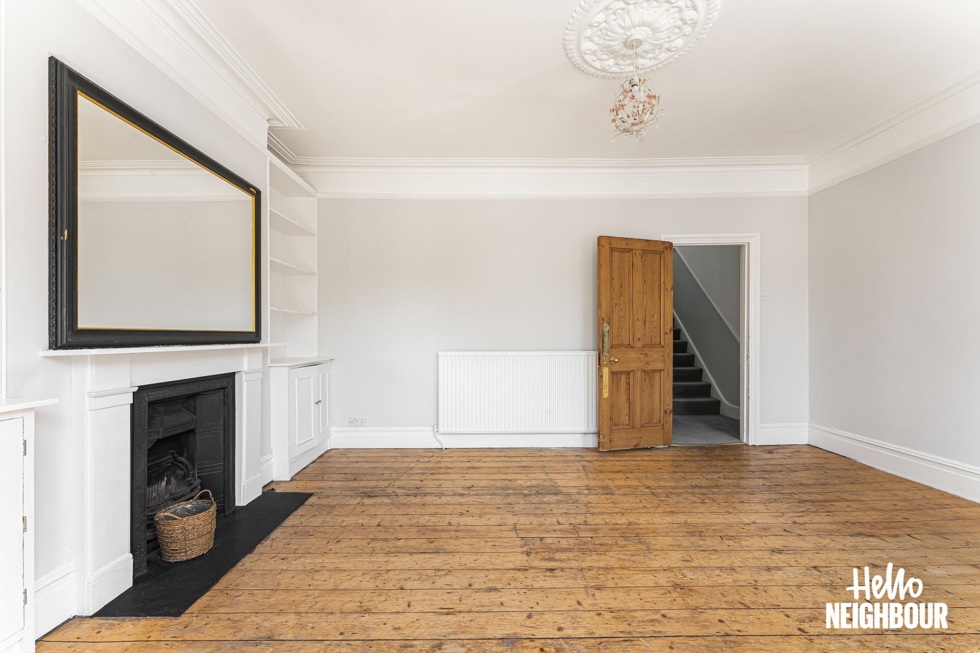 House Tregarvon Road in Greater London