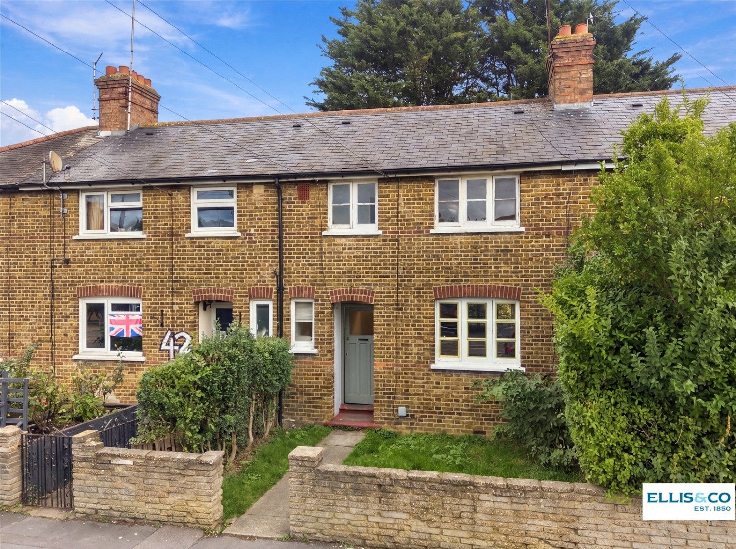 House Warwick Road in Greater London