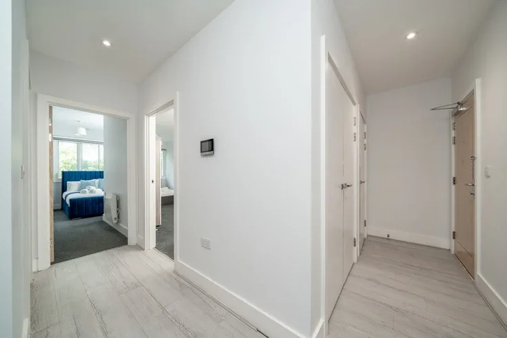 Flat Nobel Drive in Greater London