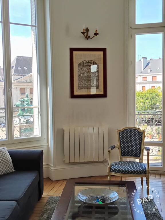 Room Avenue du Loiret in Orléans