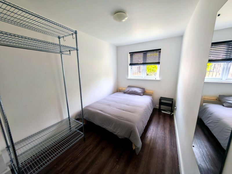 Room Footscray Road in Greater London