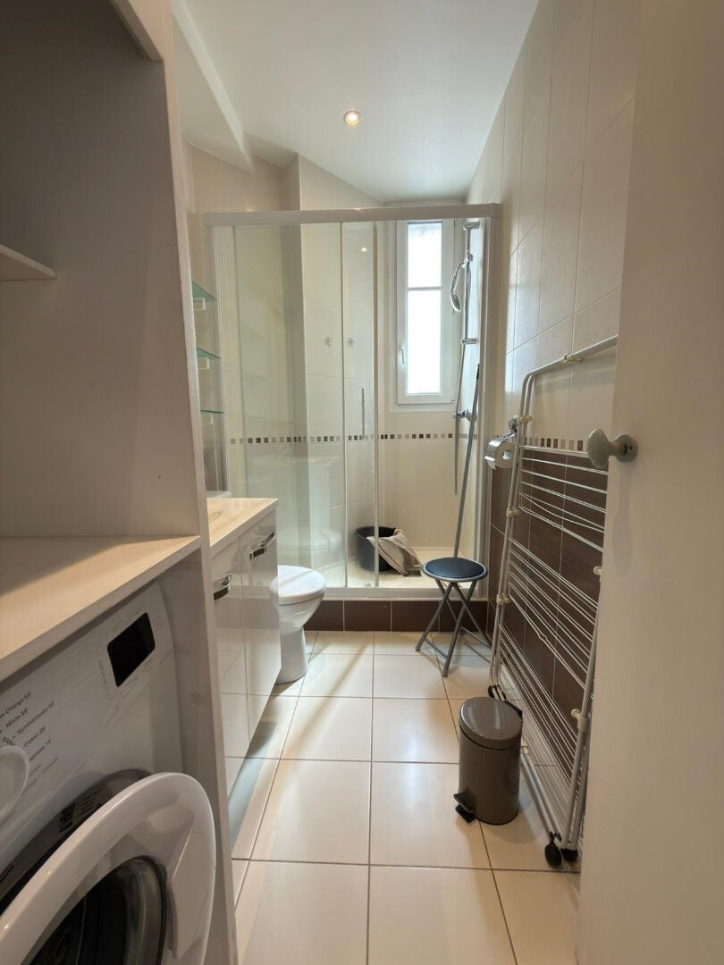Appartement Rue Saint-Bruno à Paris