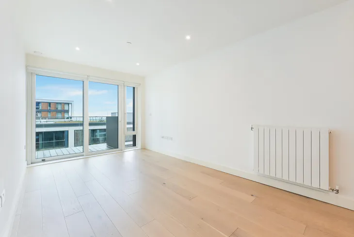Flat Duke of Wellington Avenue in Greater London