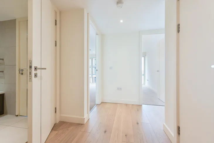 Flat Duke of Wellington Avenue in Greater London