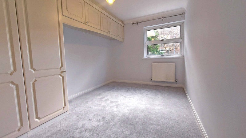 Flat Downview Road in Worthing