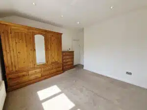 Flat Hamilton Road in Greater London