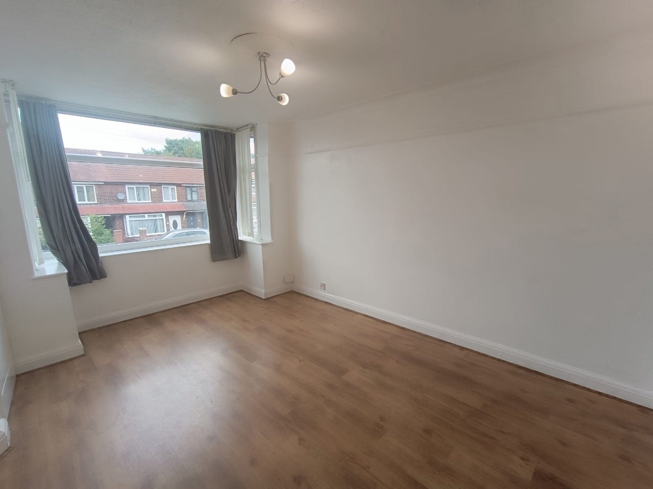 House Broomhall Road in Manchester
