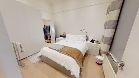 Flat First Avenue in Hove
