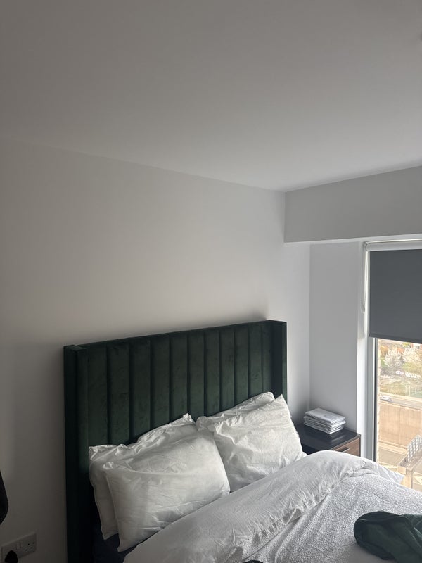 Room Vicarage Grove in Salford