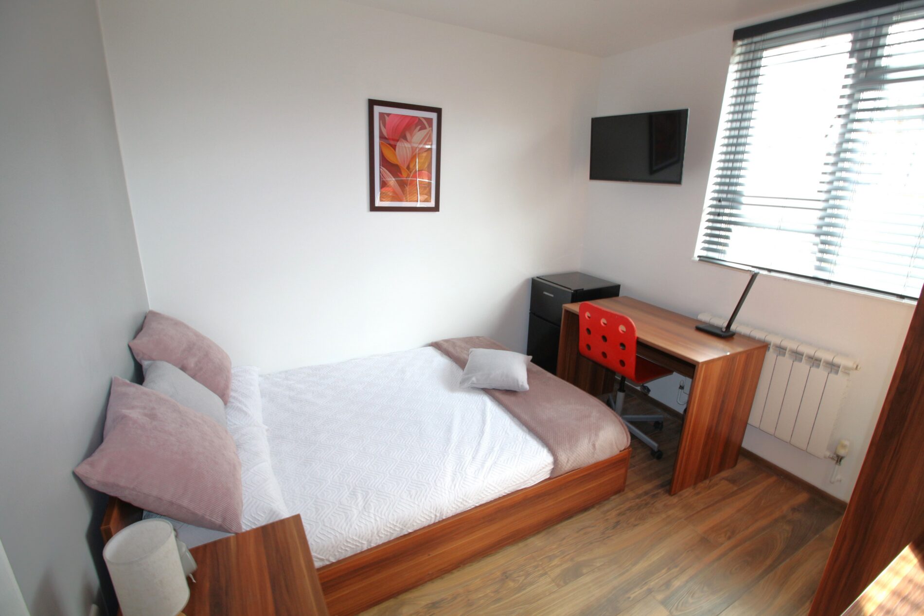 Room St Botolphs Crescent in Lincoln