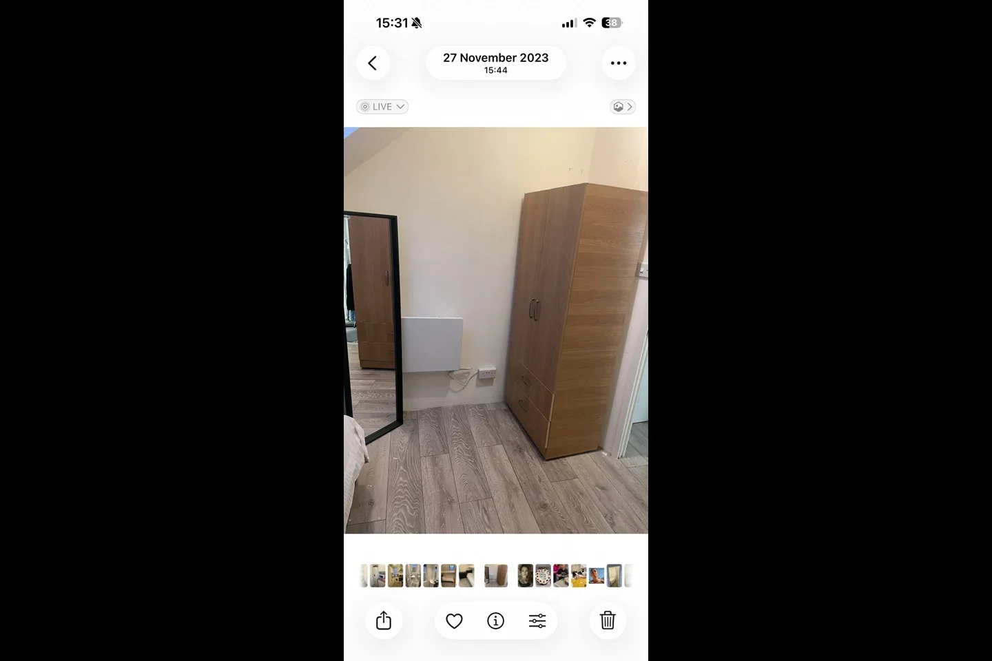 Room Colindale Avenue in Greater London