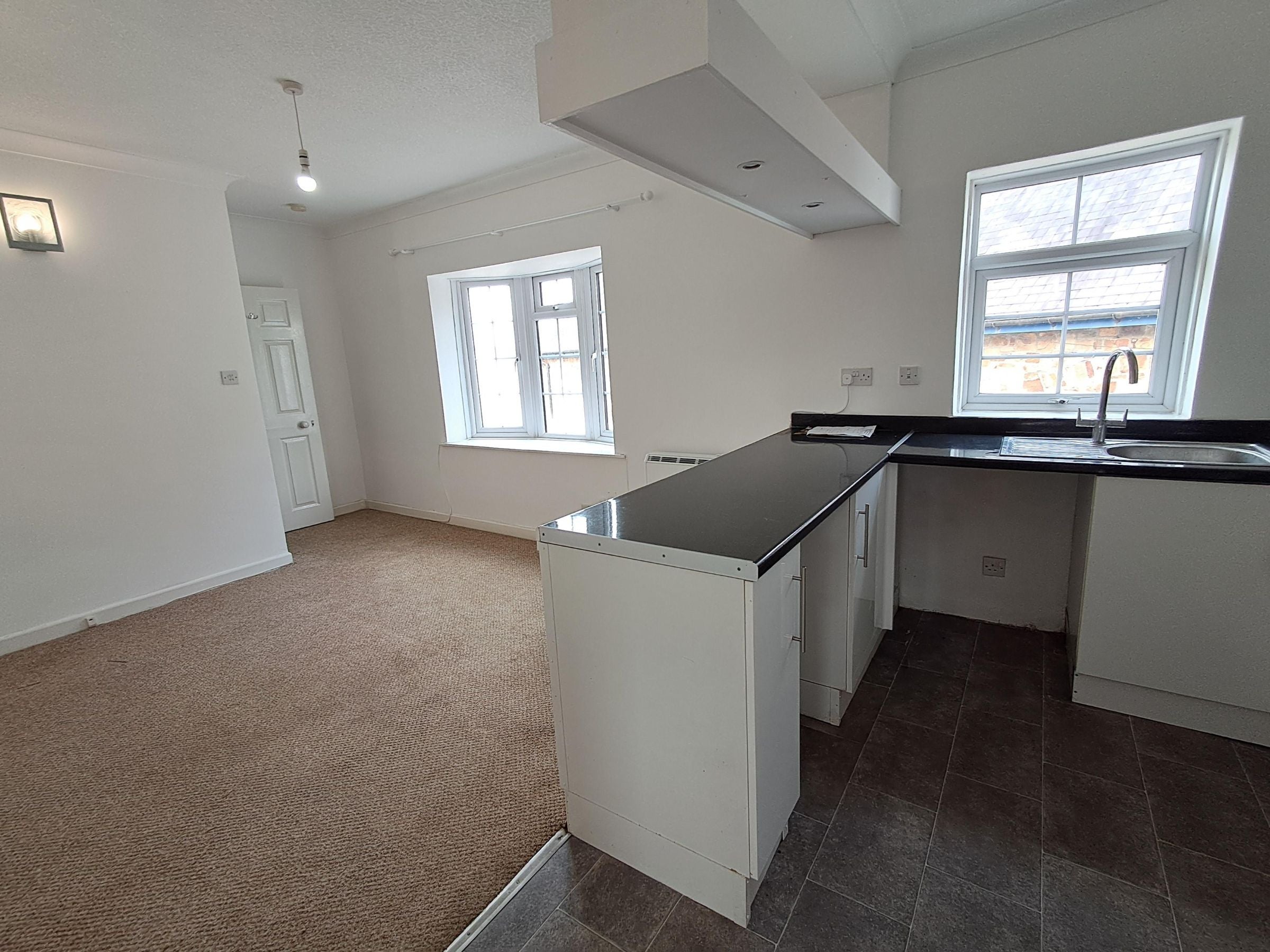 Flat Hayguard Lane in Haverfordwest
