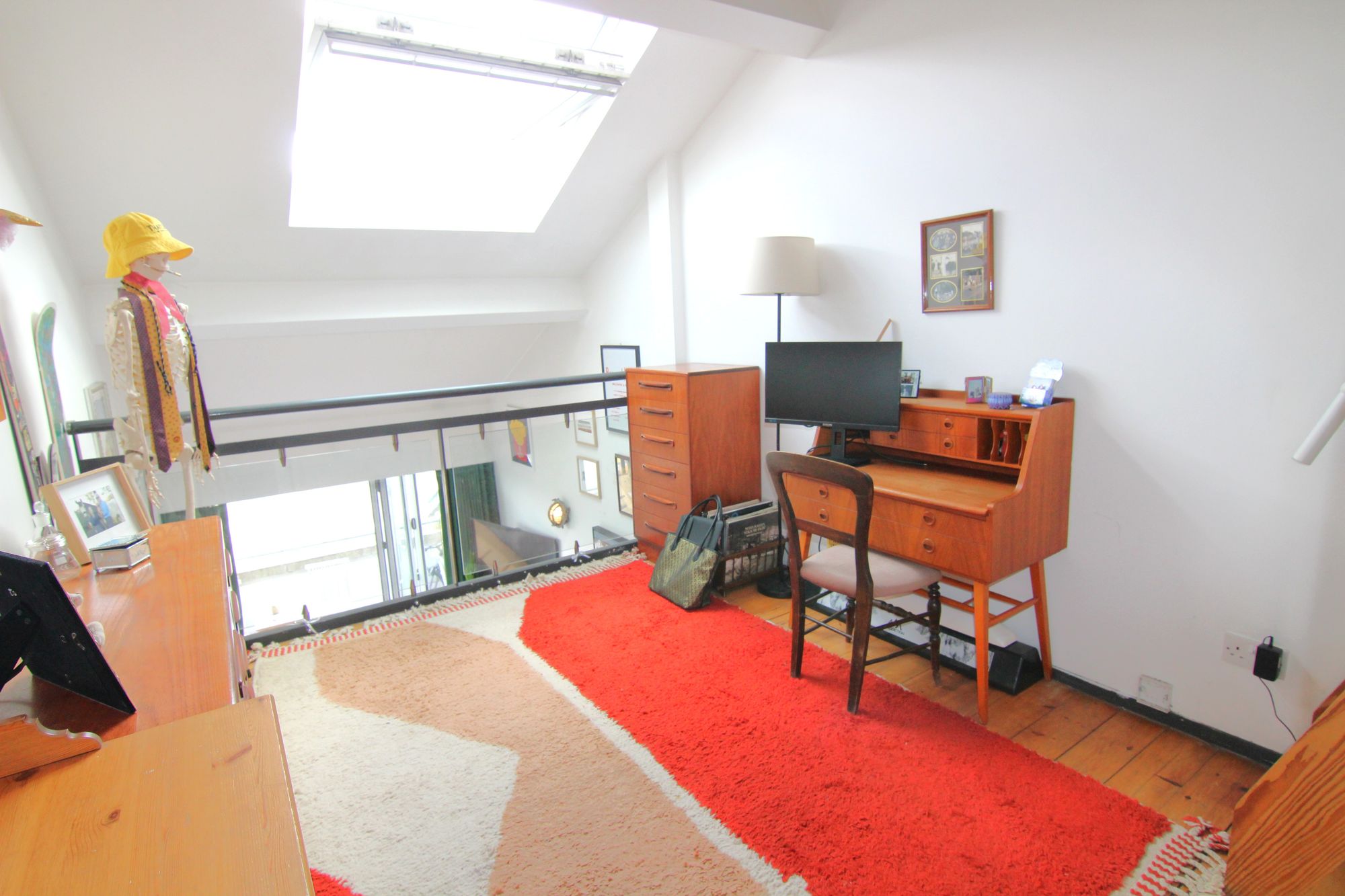 Flat Fairfield Road in Greater London