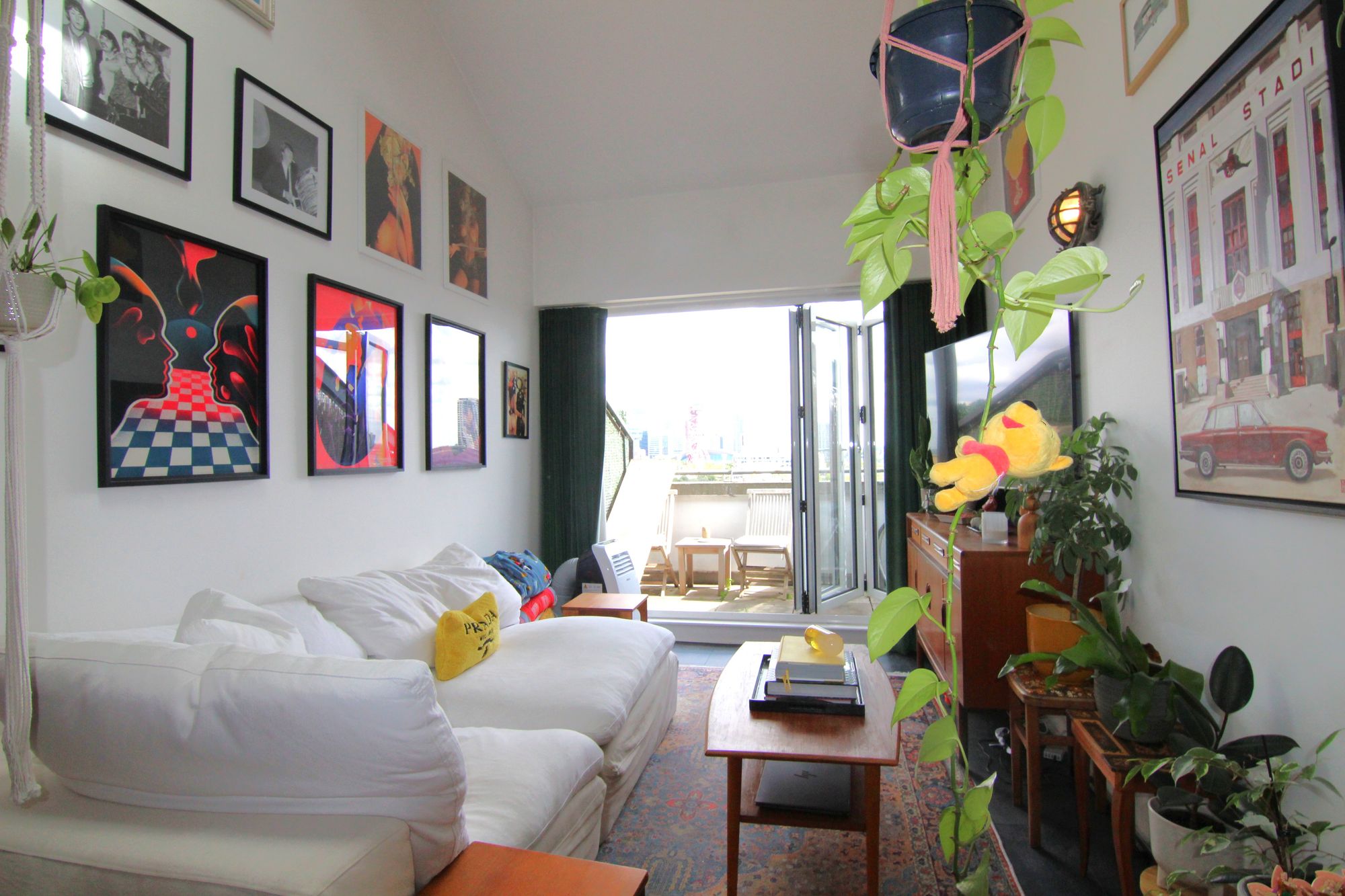 Flat Fairfield Road in Greater London