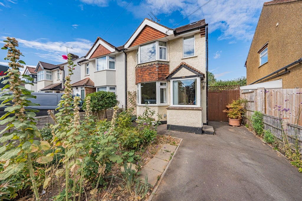 House Denham Way in Three Rivers